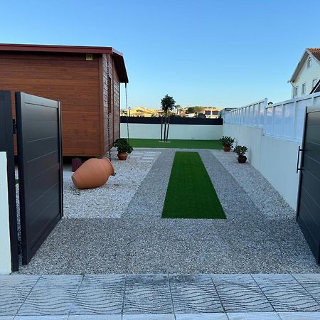 Acolhedora Casa De Ferias T2 Com Espaco Exterior Esmoriz Buitenkant foto