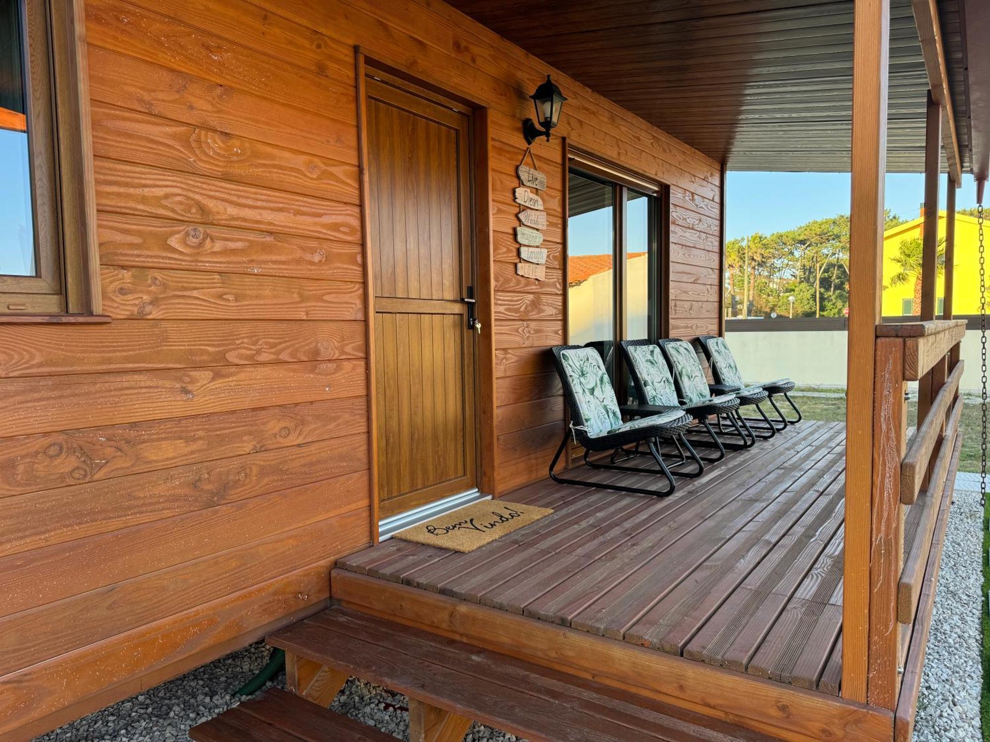Acolhedora Casa De Ferias T2 Com Espaco Exterior Esmoriz Buitenkant foto